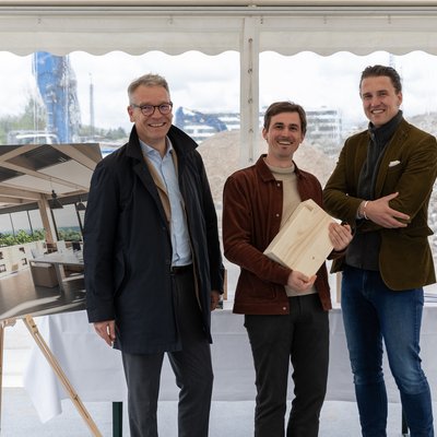 Pressetermin Timber Factory - Dieter Schmahel (ARE), Markus Pflanz und Bastian Bördner (beide UBM Develpment)
